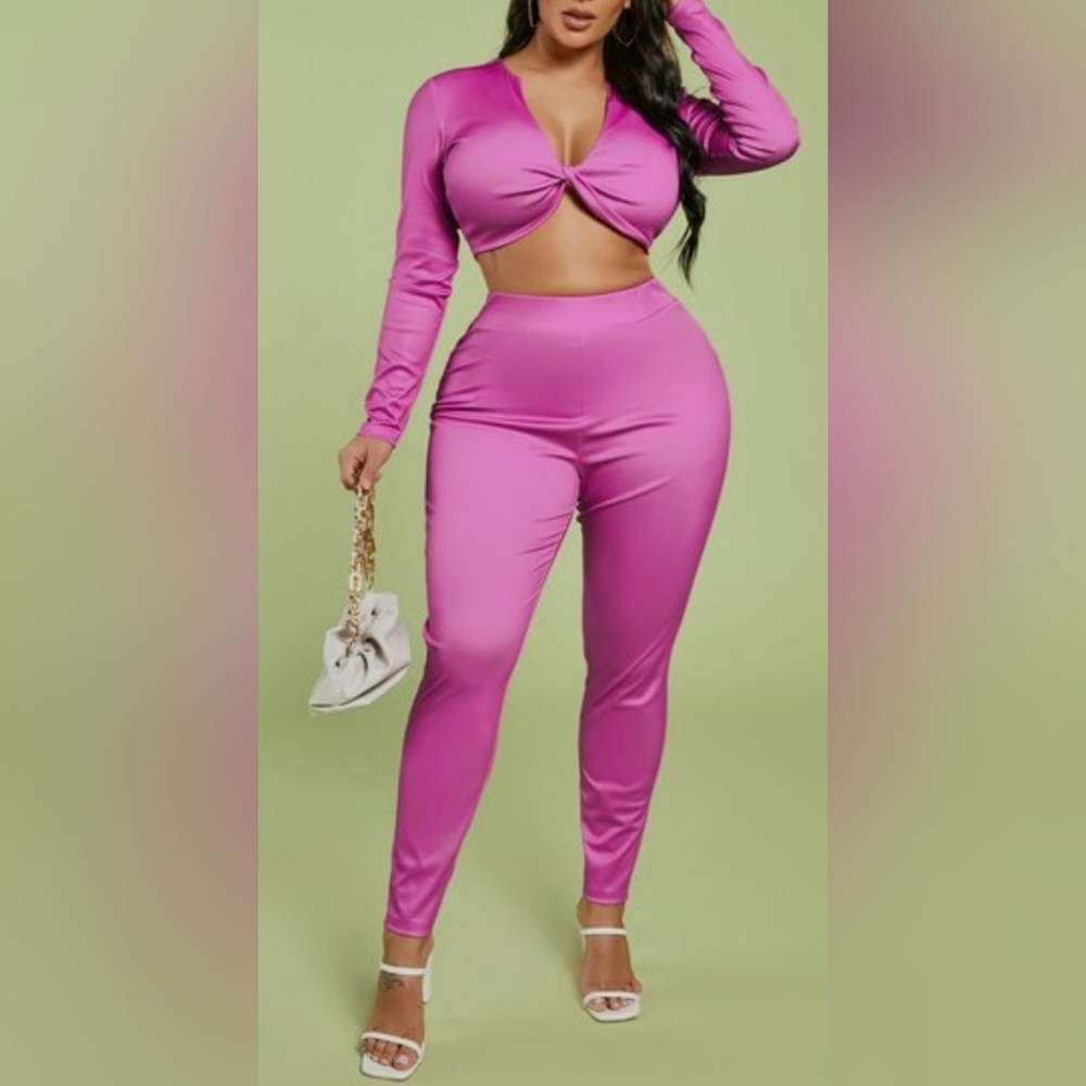 NWT sexy front twist high-waisted Pant set